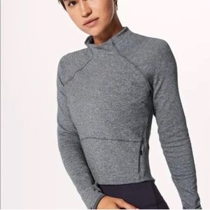 Hill and valley mock neck size 6